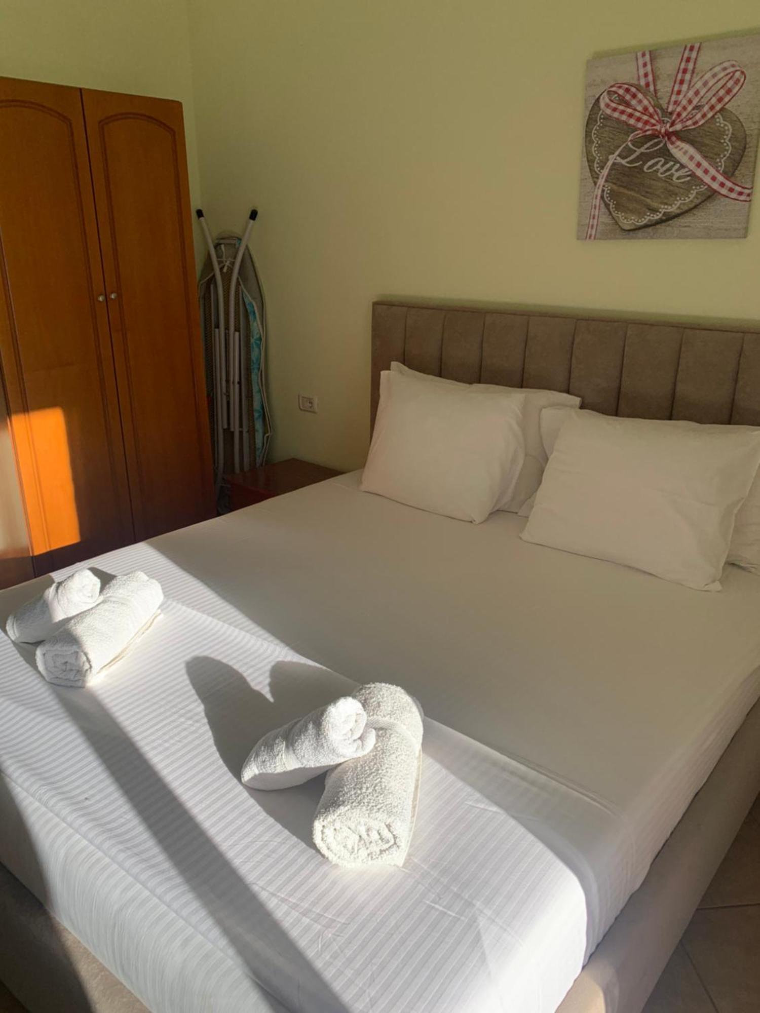 Guest - Sea Breeze Apartments Sarandë 외부 사진